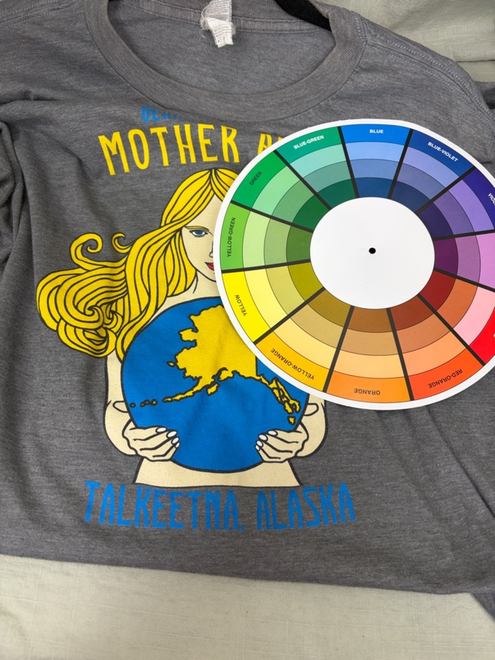 Denali Brewing Mother Ale Talkeetna, Alaska Gray Graphic T-Shirt | M - Picture 6 of 7